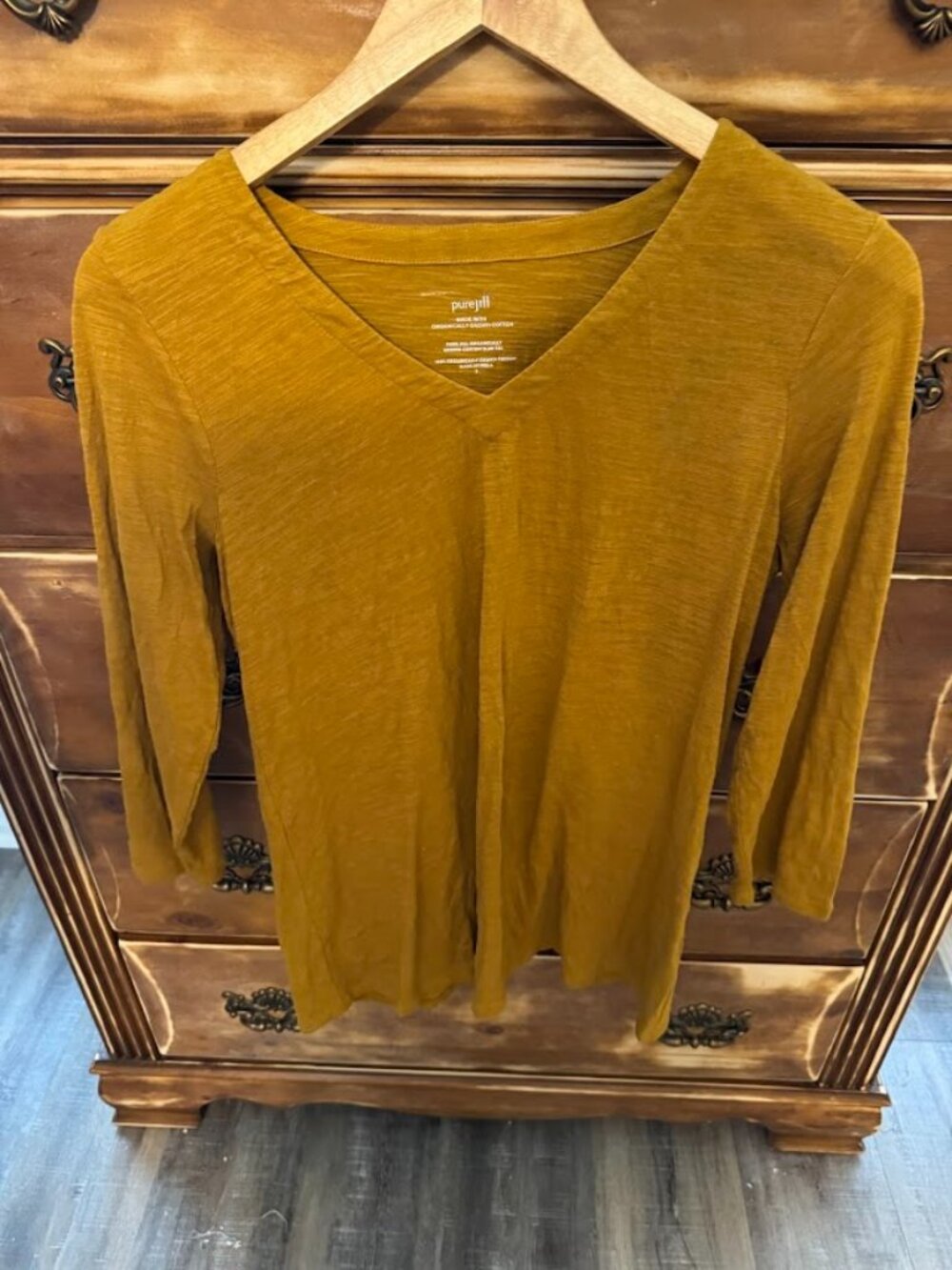 Pure Jill Mustard Slub Tee Organic Cotton‎ Lightweight V-Neck Size Small